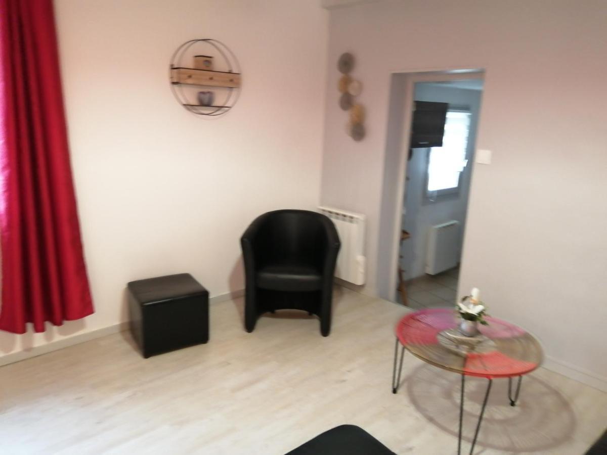 Entre Et Foret Holiday home *